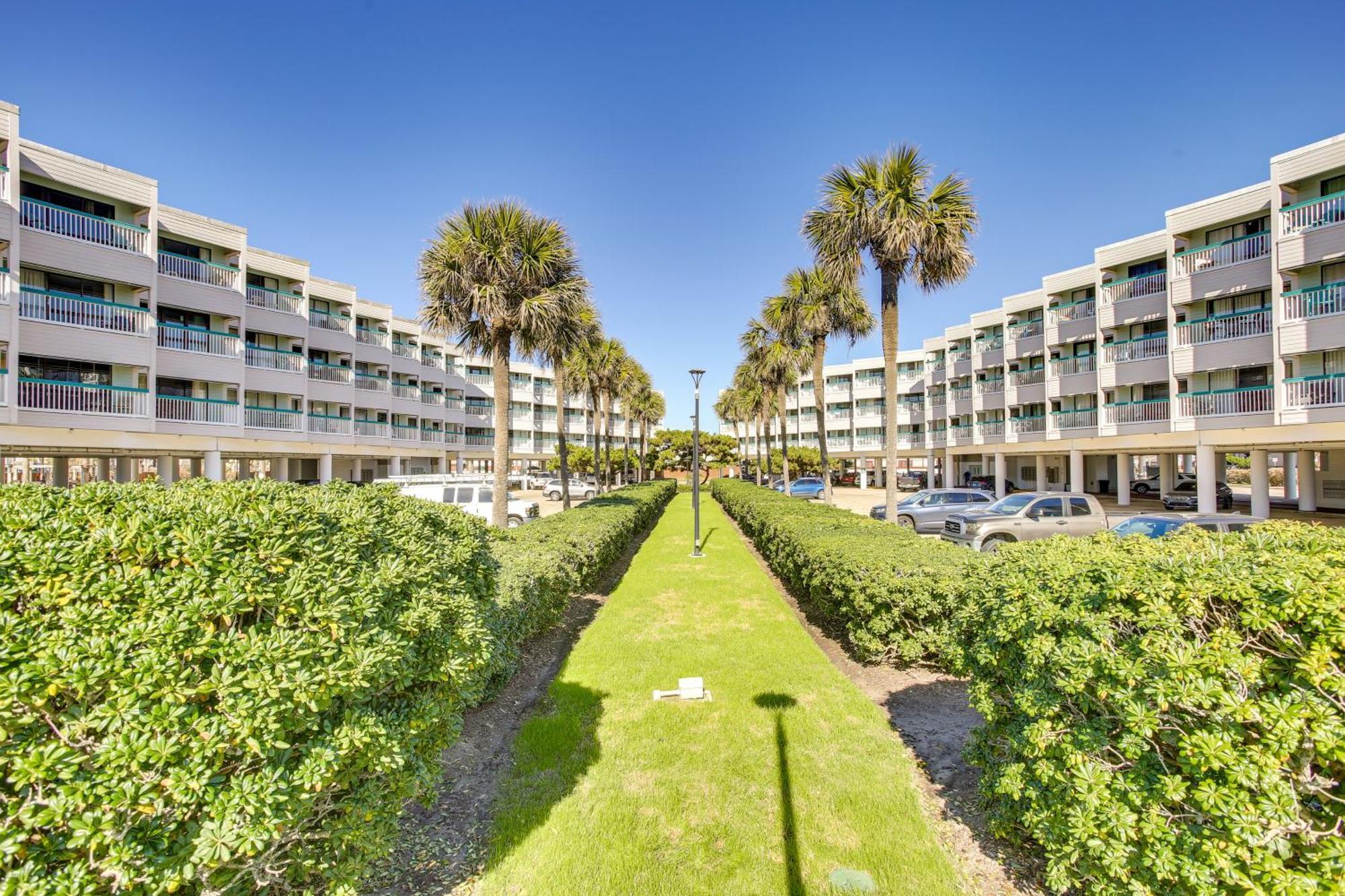 Galveston Retreat With Balcony And Gulf Views! Apartment Exterior photo