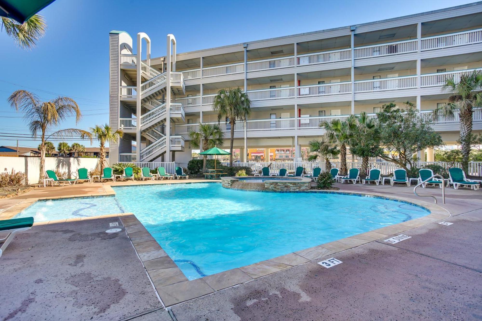 Galveston Retreat With Balcony And Gulf Views! Apartment Exterior photo
